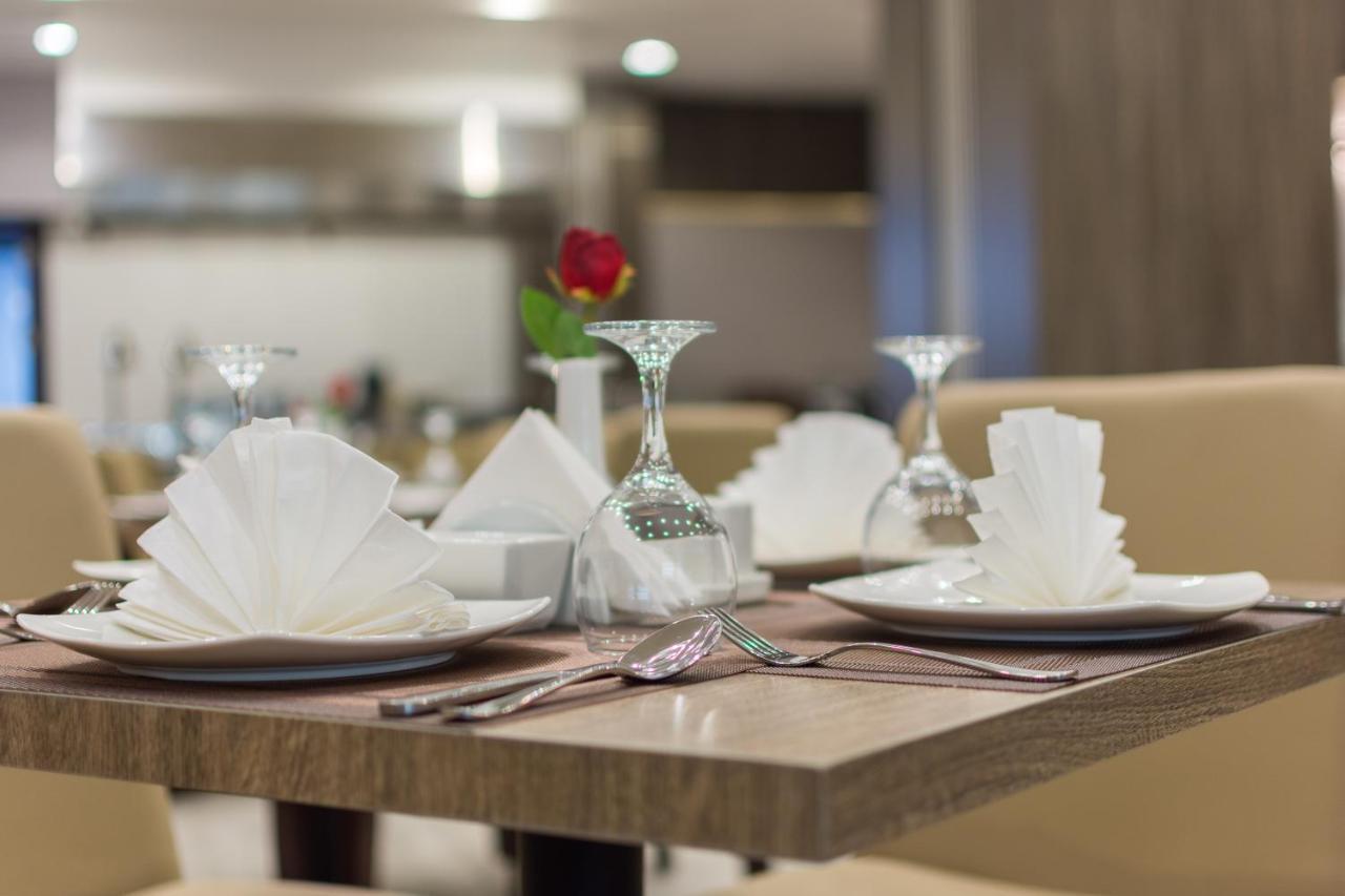 Enala Hotel - El-Huber Dış mekan fotoğraf