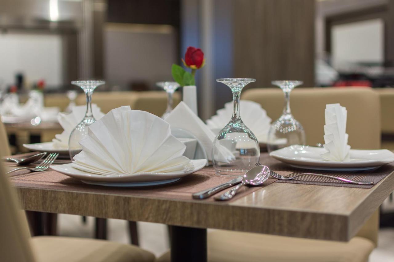 Enala Hotel - El-Huber Dış mekan fotoğraf